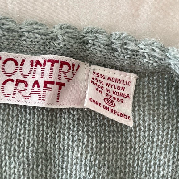 Vintage lightweight knit sweater vest size small - Picture 3 of 3